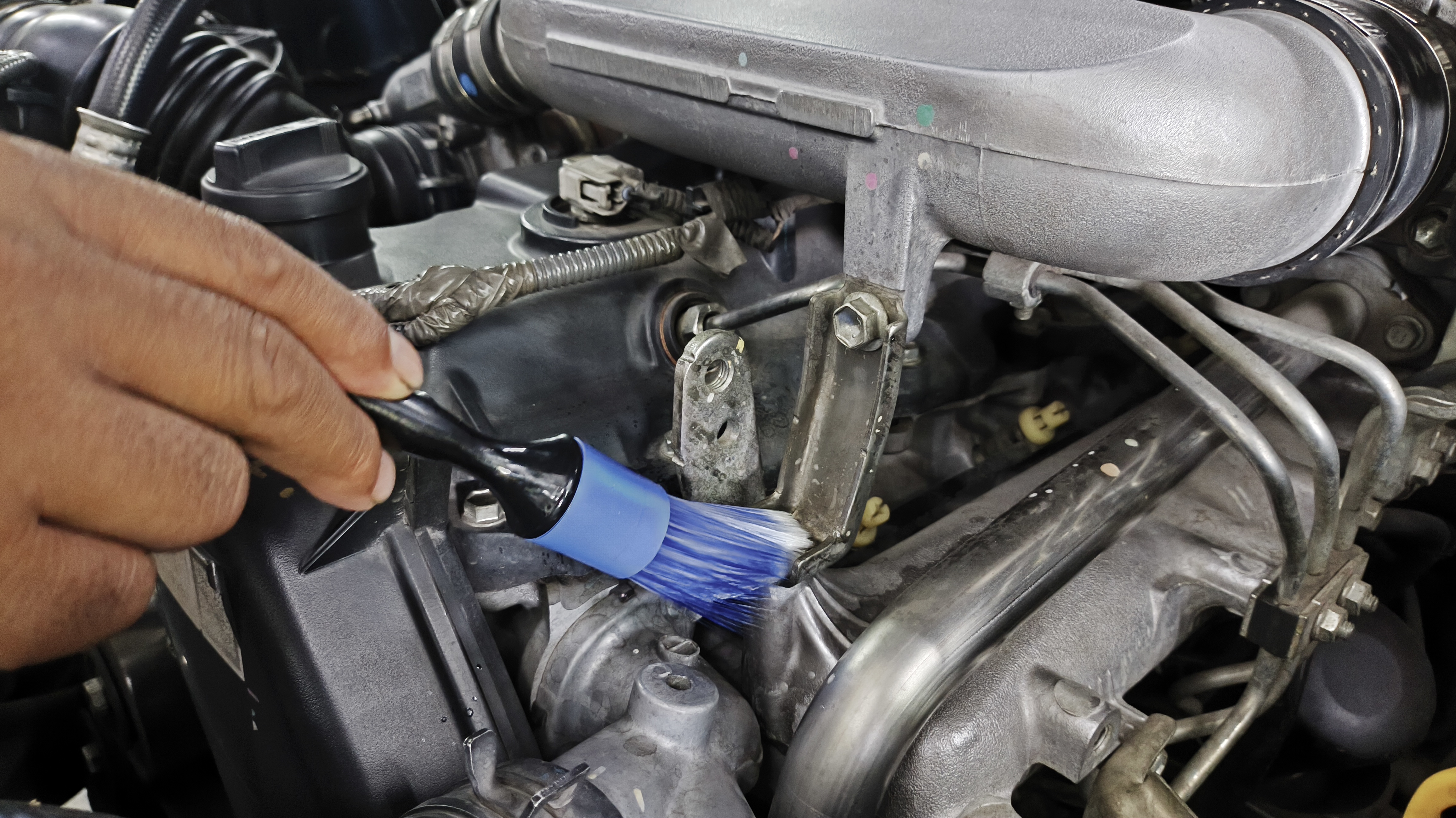 Engine Bay Detailing